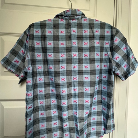 Size medium men’s vintage button up - Picture 3 of 3